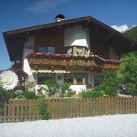 Haus Bellis Apartment Neustift im Stubaital Exterior photo